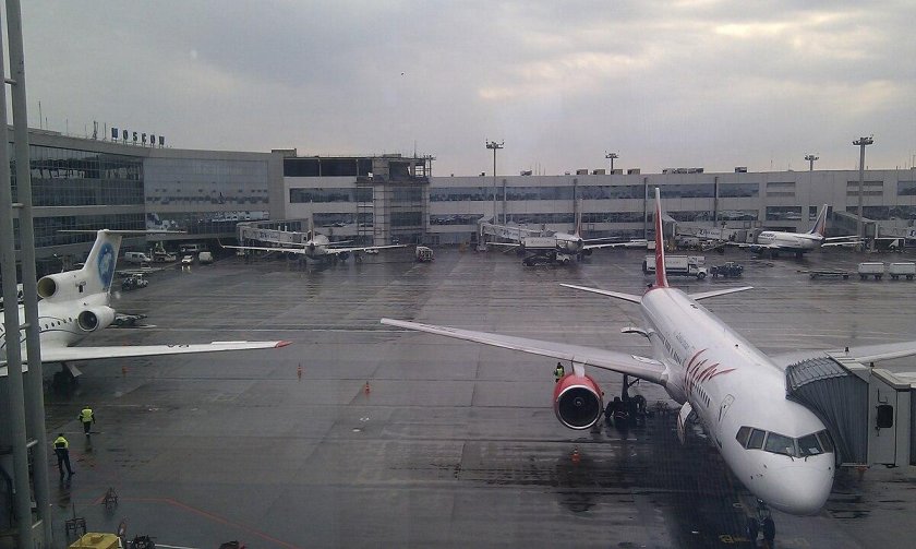 Аэропорт Домодедово самолеты