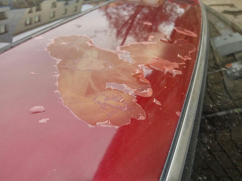 Отслоение лакокрасочного покрытия