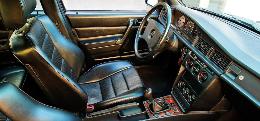 Mercedes 190e салон