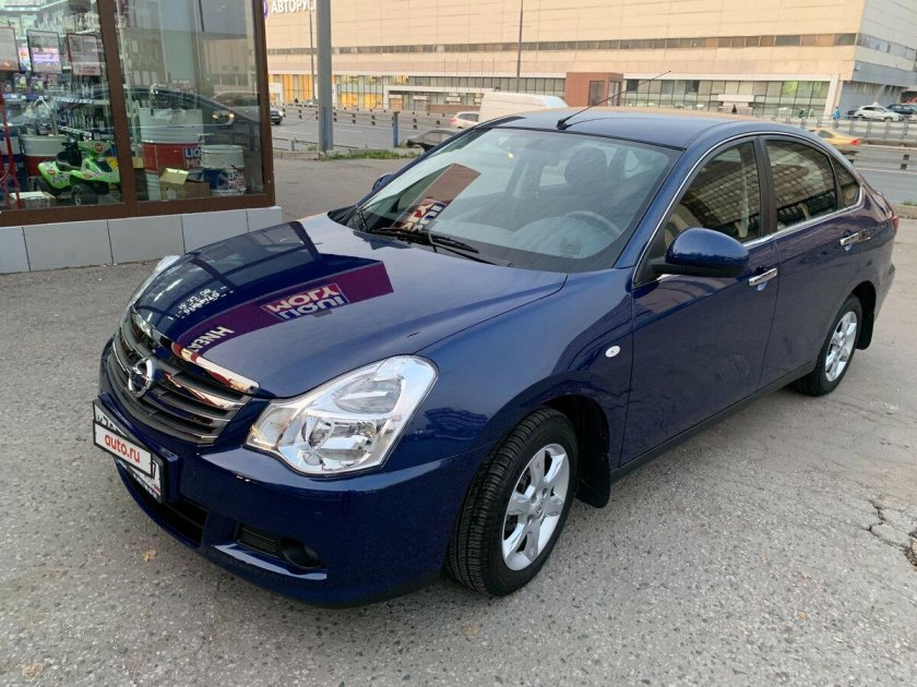 Ниссан Альмера синий