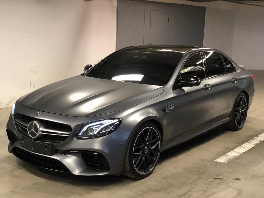 Мерседес АМГ Е 63 S