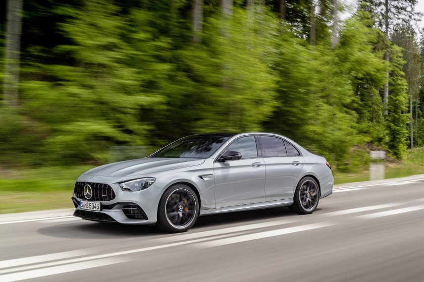 Мерседес е63 АМГ 2022