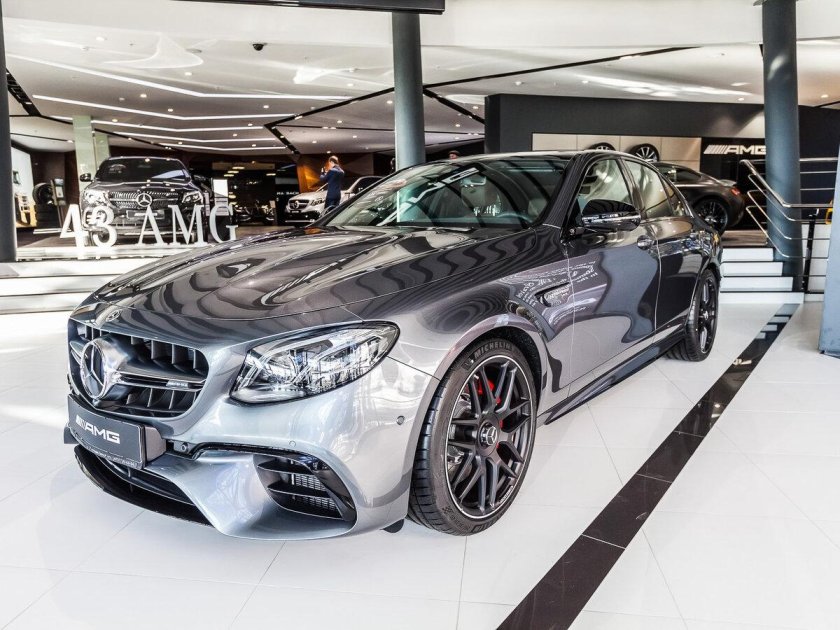 Мерседес е АМГ 2018