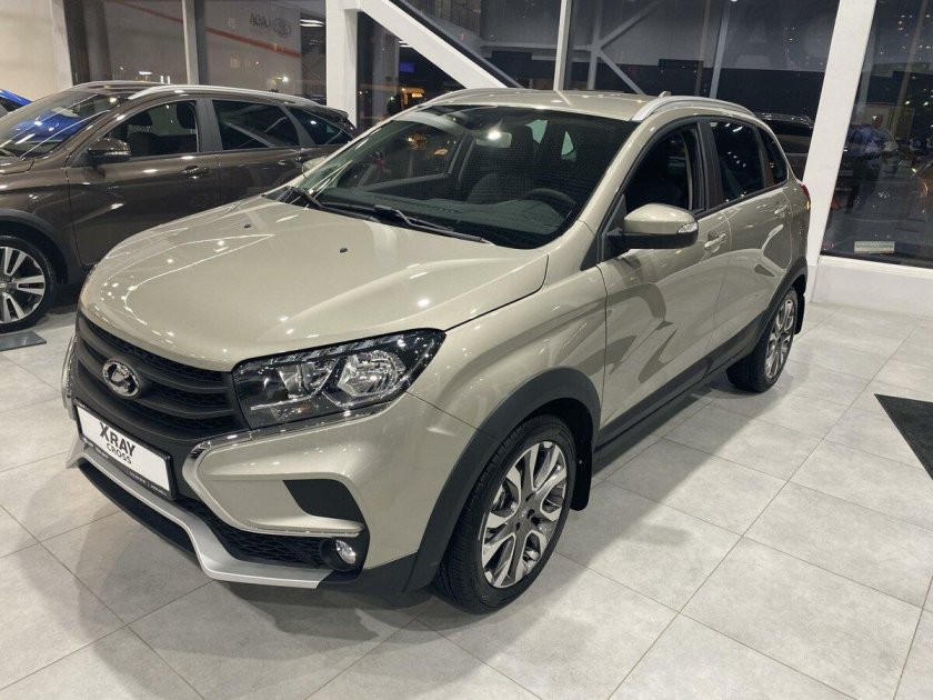 Лада XRAY кросс