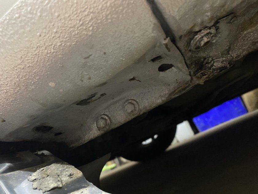 Ржавые пороги Форд фокус 2