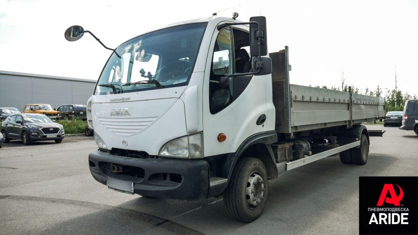 Автомобиль Avia d120