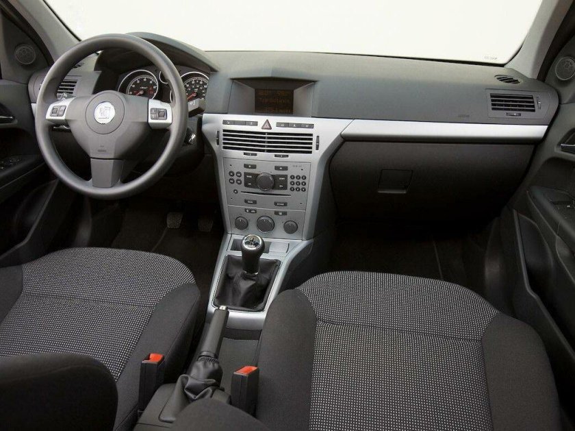 Opel Astra h 2007 салон