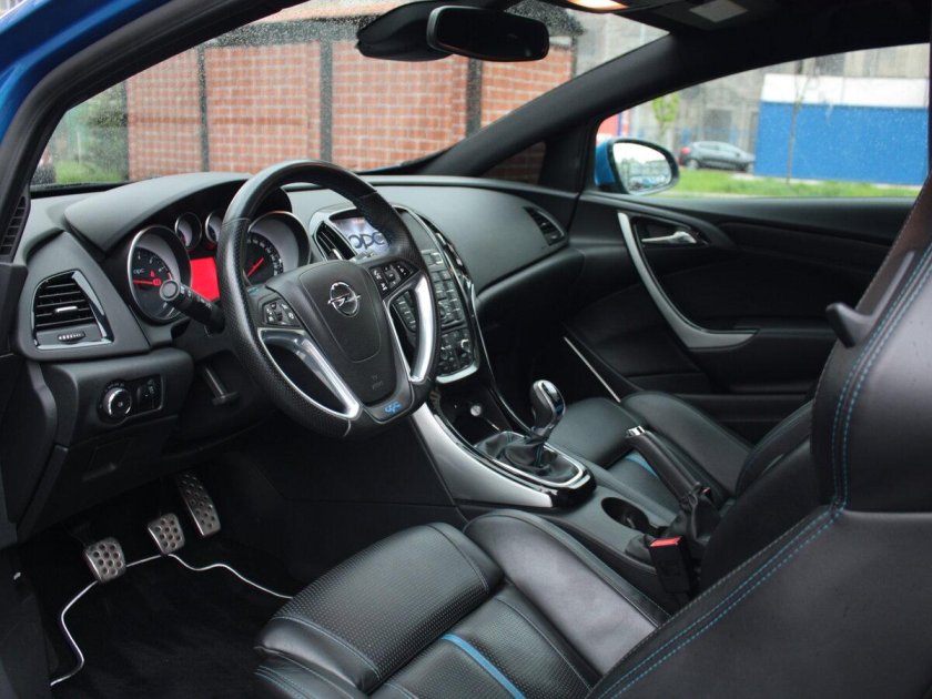 Opel Astra j OPC салон