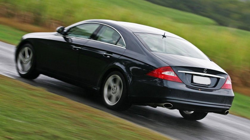 Mercedes Benz CLS 500