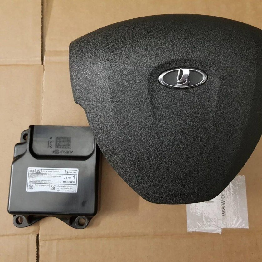 Блок подушек безопасности Приора 2