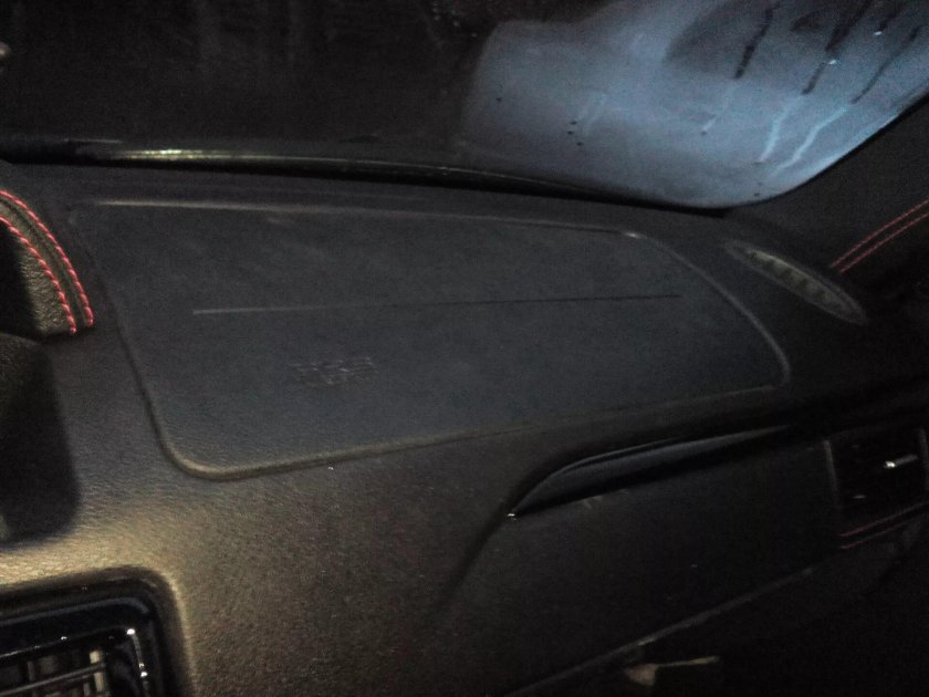 Подушка безопасности пассажира Приора 1