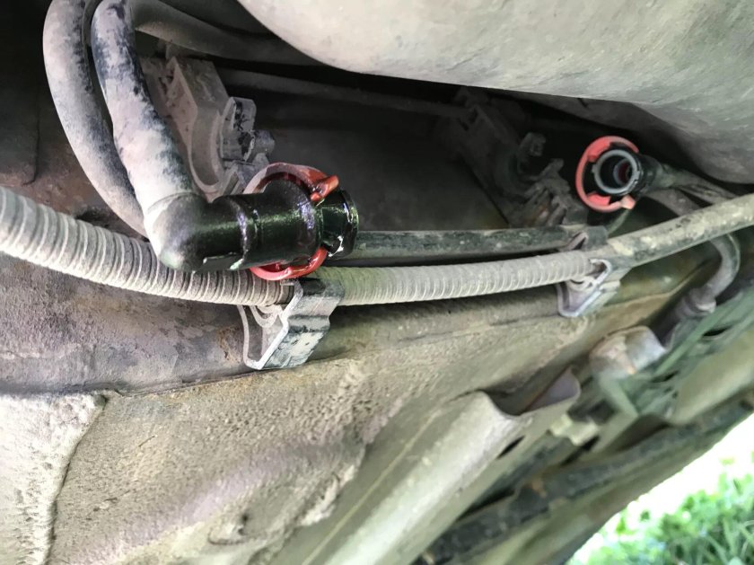 Топливный фильтр Mazda Demio dy3w