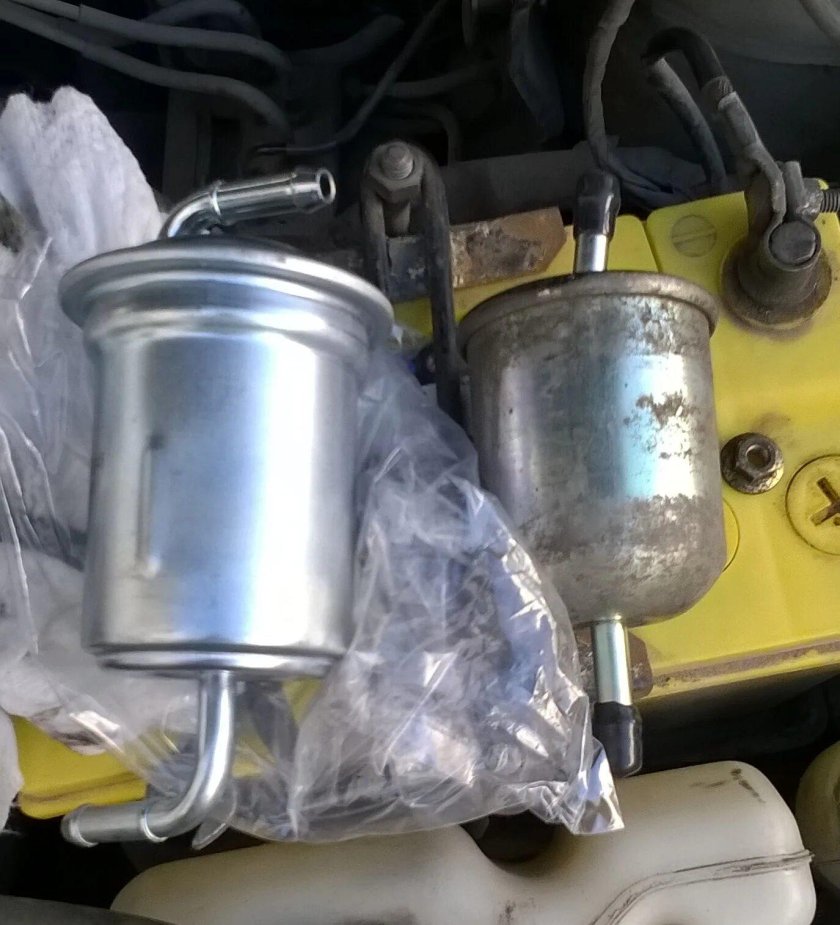 Demio 2000 топливный фильтр