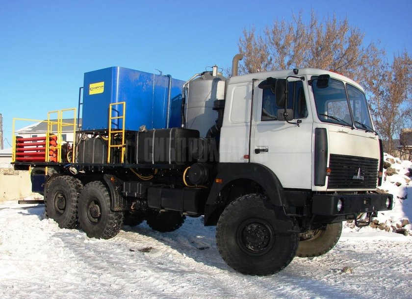 Син 35 на шасси МАЗ