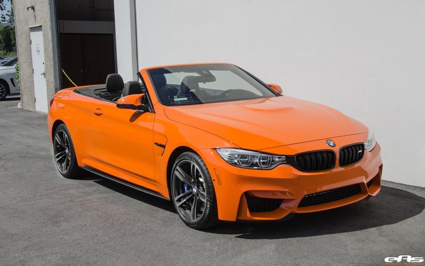 BMW m4 Cabriolet Orange