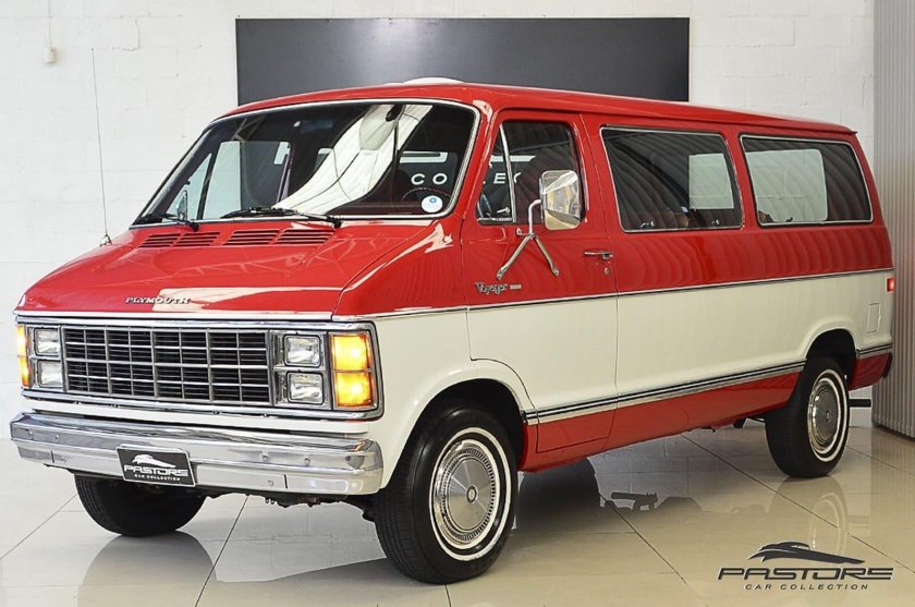 Додж Плимут Вояджер