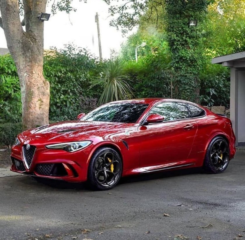Alfa Romeo Giulia Coupe