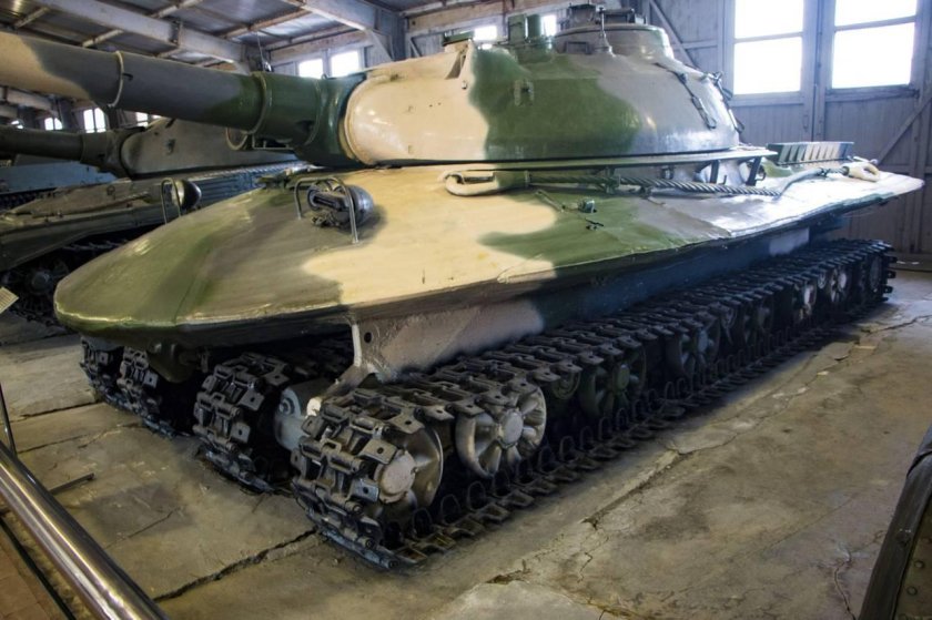 Танк объект 770