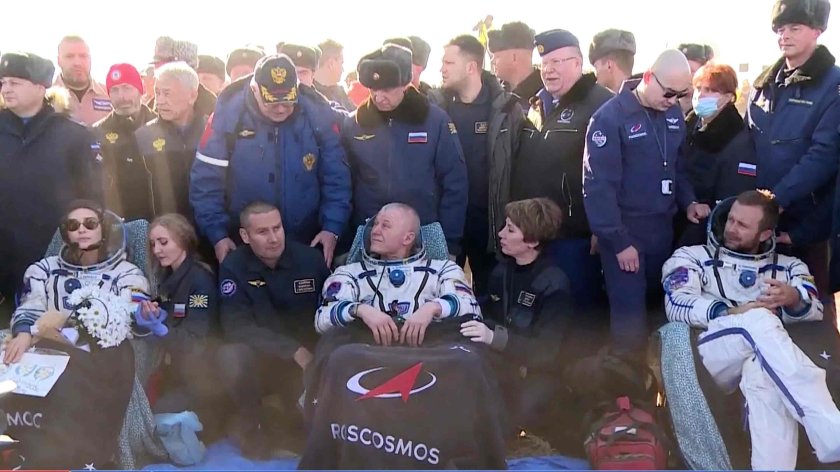 Юлия Пересильд прилетела из космоса