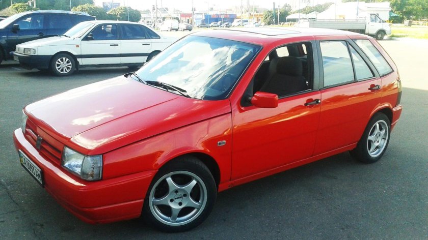 Фиат типо 1990