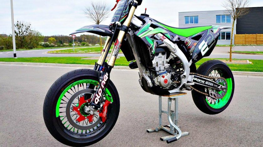 Мотард Кавасаки 450