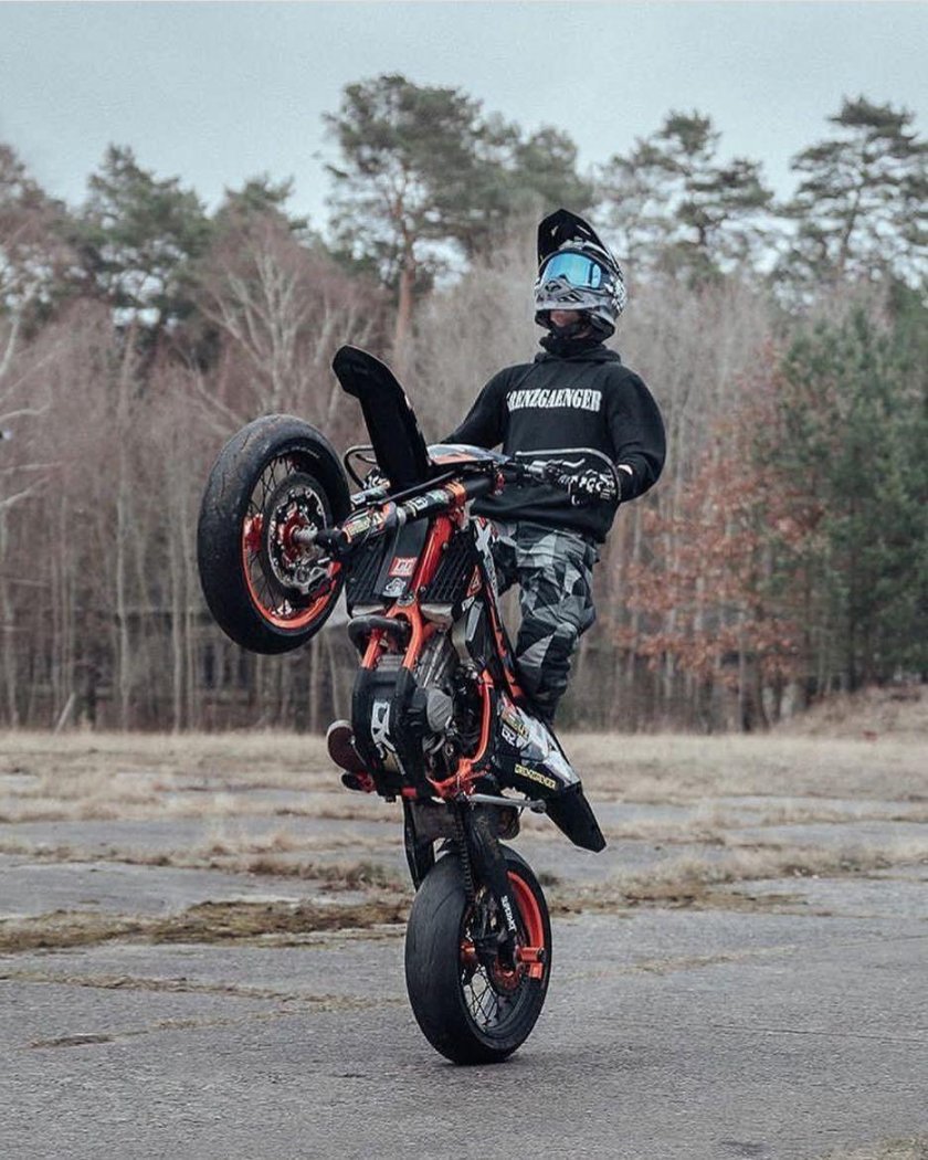 КТМ супермото стант