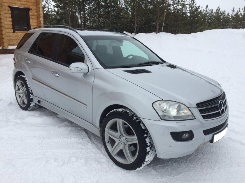 Mercedes Benz m class 2005