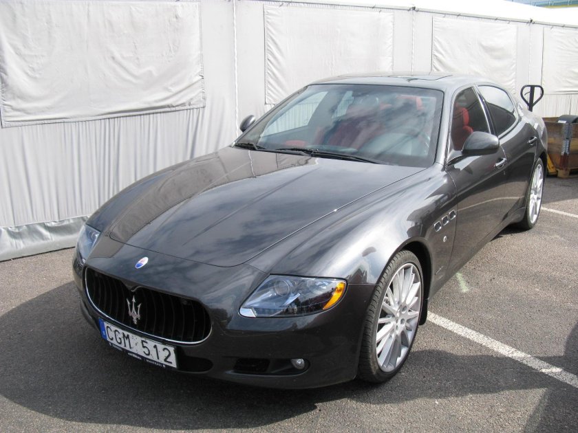 Maserati Quattroporte v m139