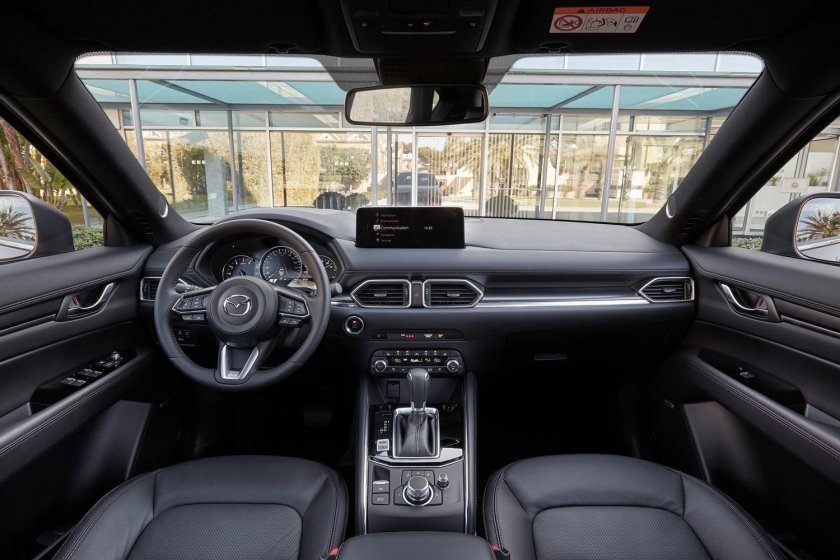 Porsche Cayenne 2021 салон