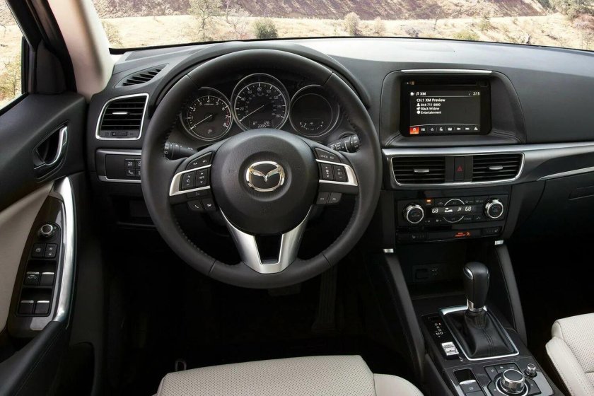 Mazda CX 5 2016 салон