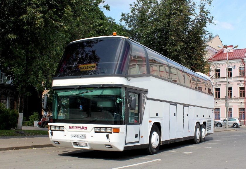 Неоплан н212