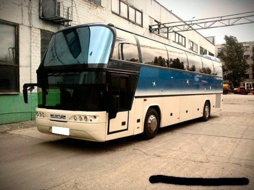 Автобус Неоплан 117/3