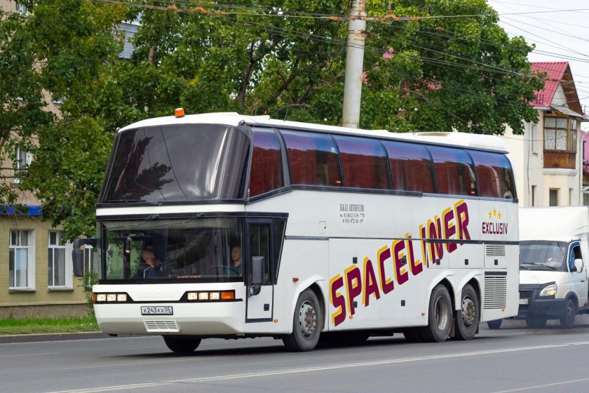 Автобус Neoplan n117 Spaceliner 1995