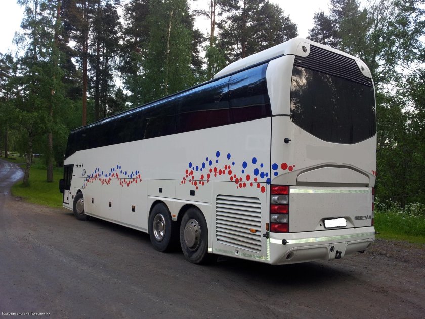 Neoplan 1117