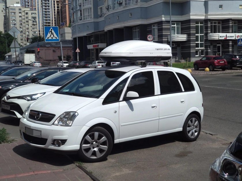 Автобокс Опель Мерива