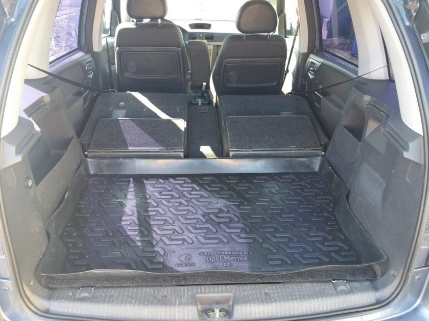 Opel Meriva 2008 багажник