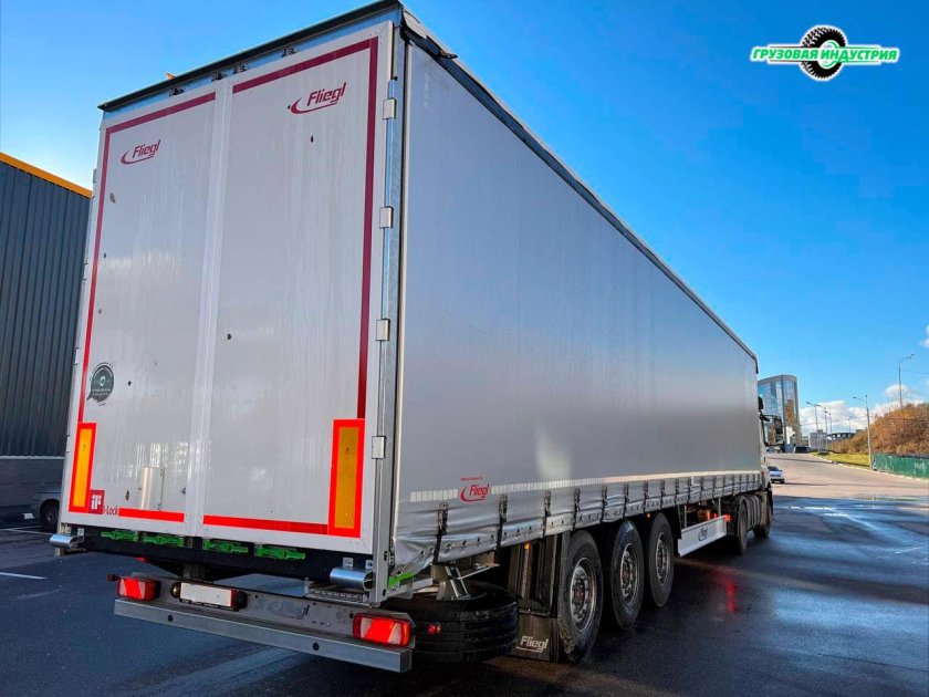 Полуприцеп Fliegl SDS 350