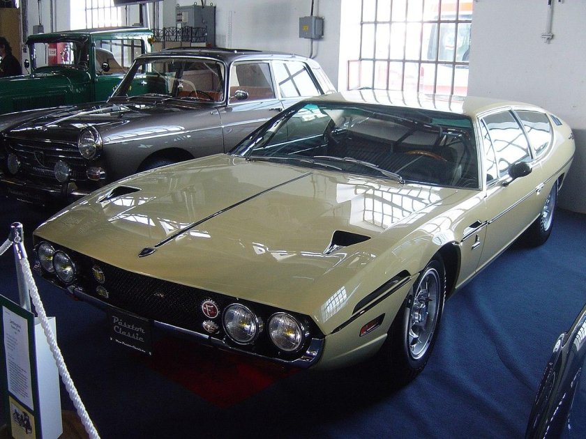 Ламборджини Эспада 1977