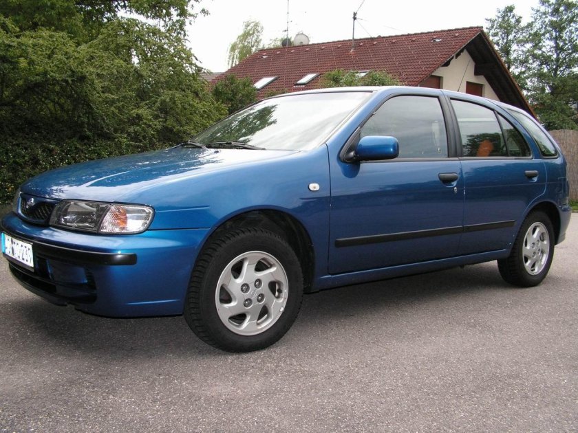 Nissan Almera n15 1998