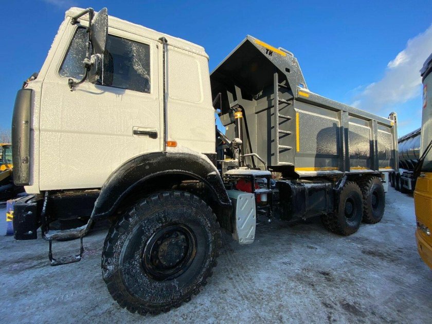 МАЗ 6317f9