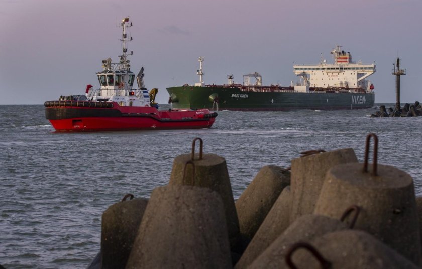 Штурман Кошелев танкер