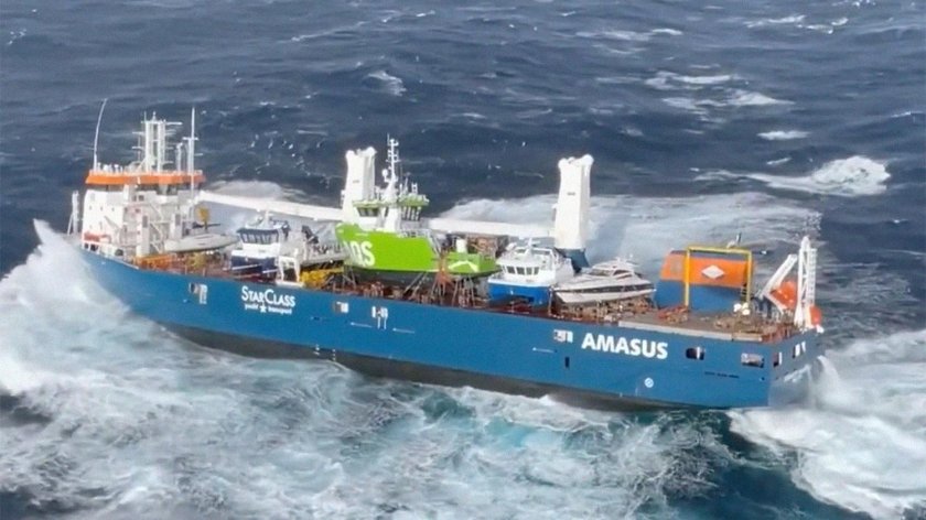 Судно EEMSLIFT Hendrika