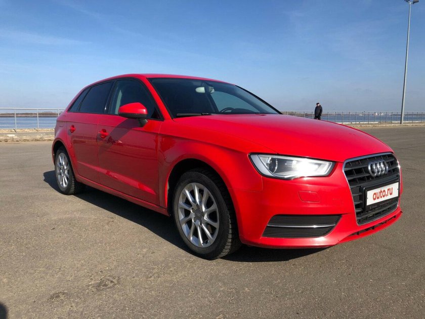 Ауди а3 хэтчбек красный