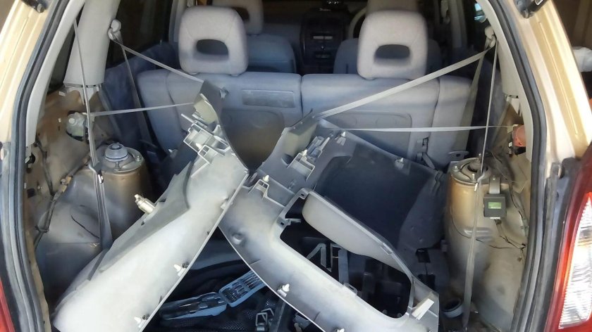 Задний стакан Хонда стрим 2002