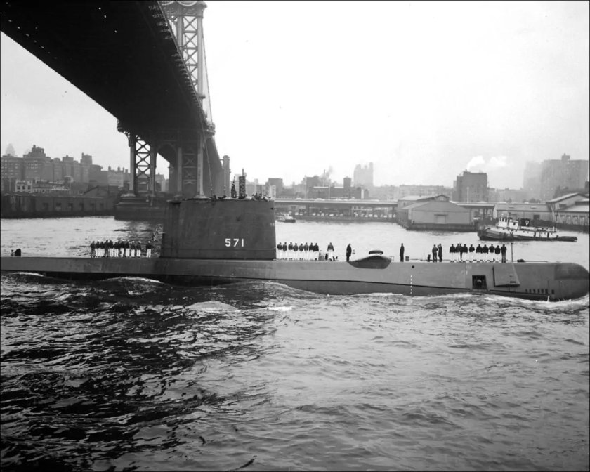 Подводная лодка "Наутилус" 19 век