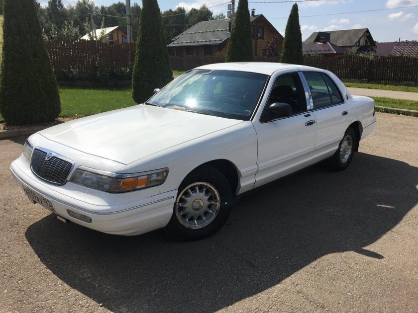 Mercury Grand Marquis 1995