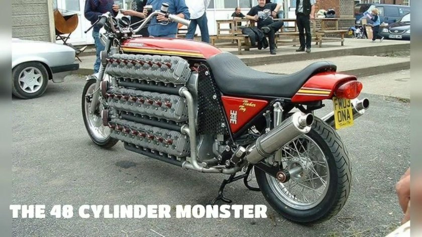 6 Цилиндровый мотоцикл Honda