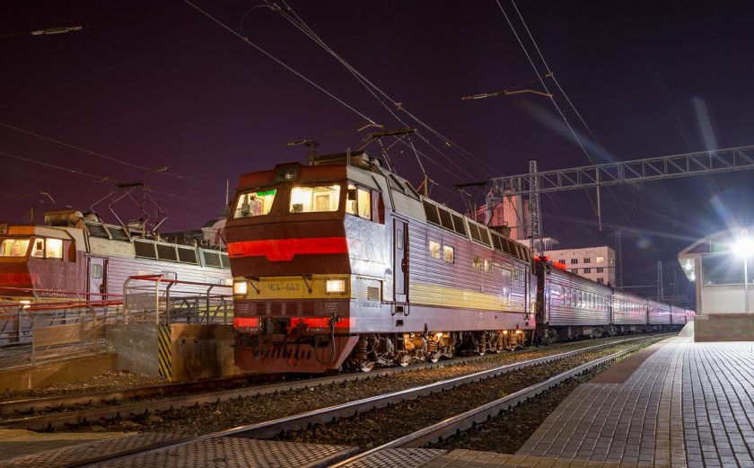 Поезд чс4т призрак