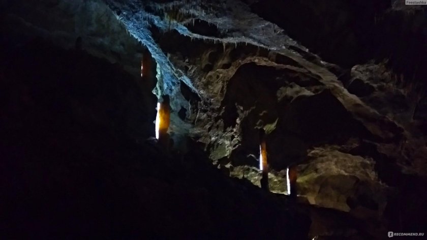 Фильм где в пещере прошло 1000 лет