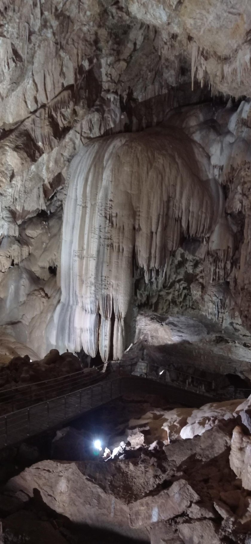 Новоафонская пещера Абхазия